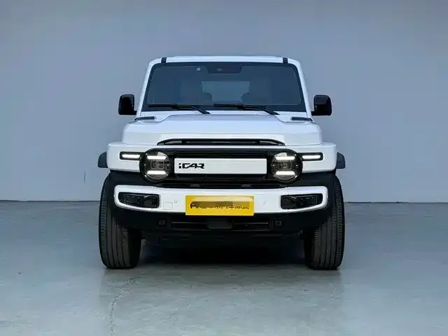 iCAR V23 — Фото автомобиля 2