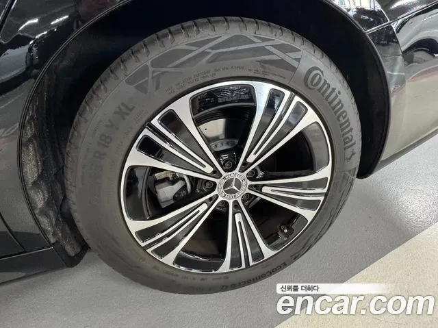 Mercedes-Benz E-Class W214 — Фото автомобиля 5