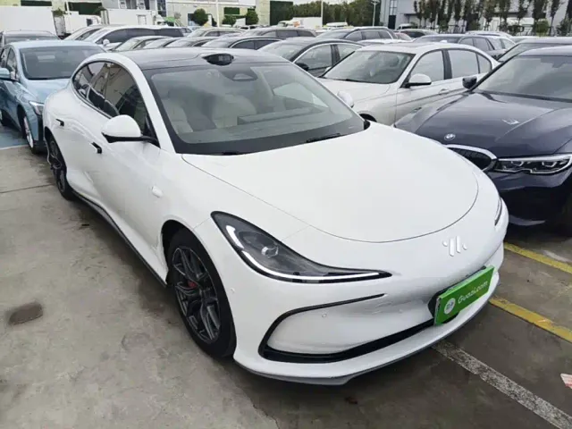 IM Motors L6 — Фото автомобиля 3