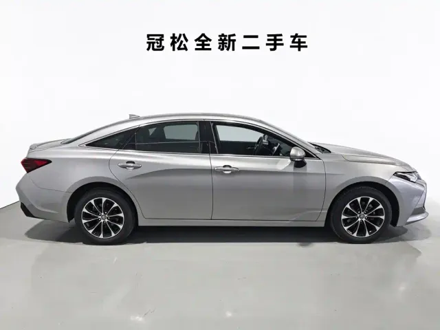 Toyota Avalon — Фото автомобиля 4