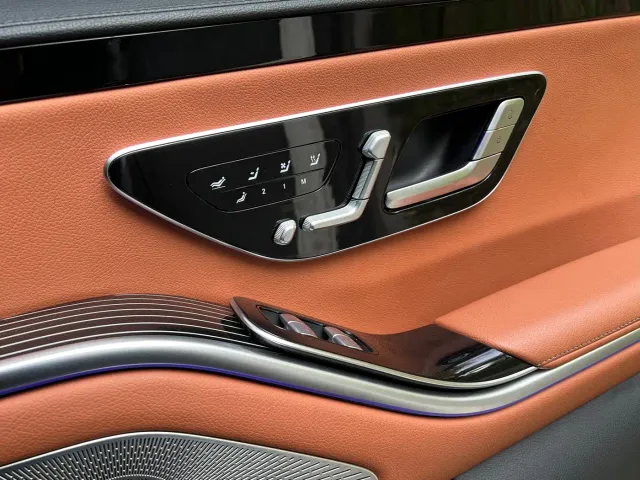 Mercedes-Benz S-Class — Фото автомобиля 9