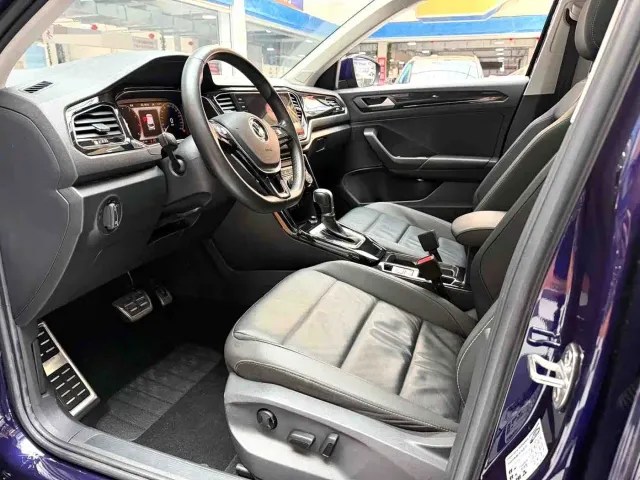 Volkswagen T-Roc — Фото автомобиля 5