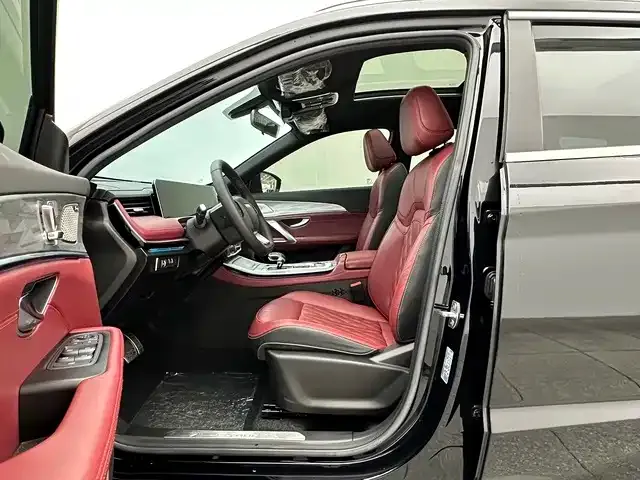 Jetour X70 Plus — Фото автомобиля 12