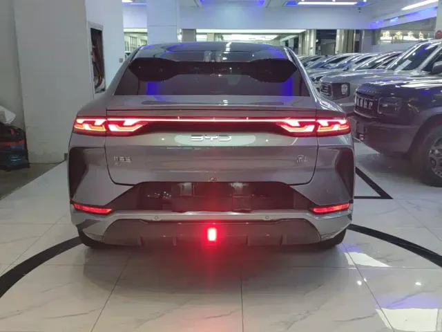 BYD Song L EV — Фото автомобиля 5