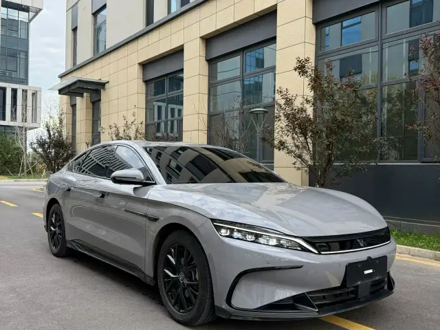 BYD Han — Фото автомобиля 3