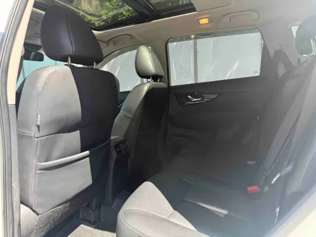 Nissan X-Trail — Фото автомобиля 4