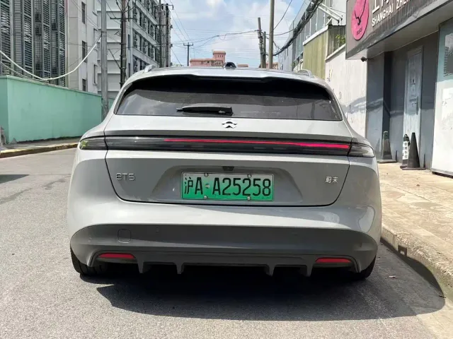 Nio ET5 Touring — Фото автомобиля 5