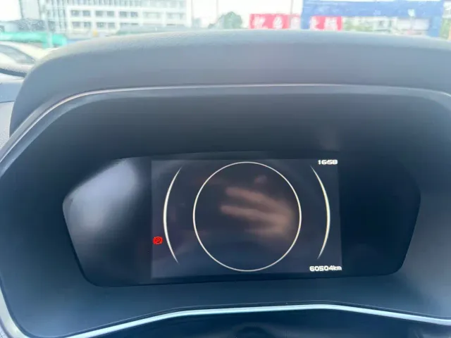 Geely Xingrui — Фото автомобиля 12