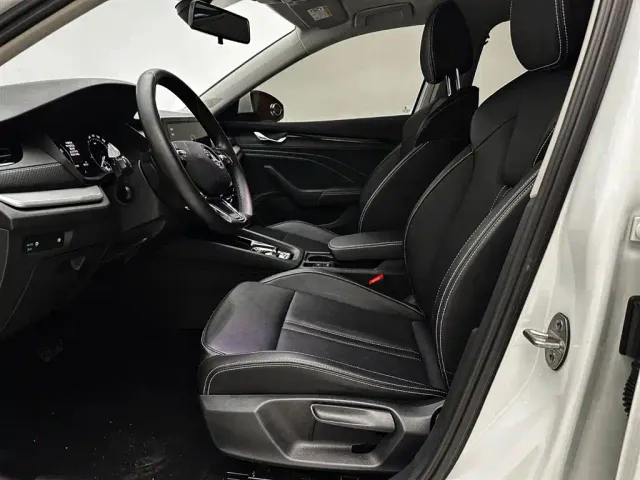 Skoda Octavia — Фото автомобиля 12