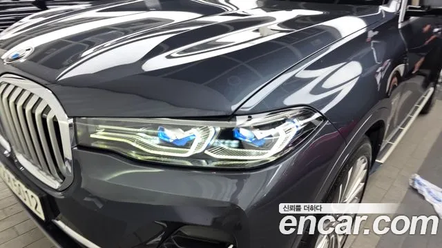 BMW X7 — Фото автомобиля 22