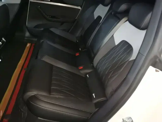 Hozon Nezha S Shooting Brake — Фото автомобиля 16