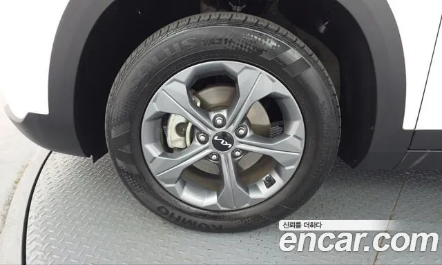 Kia Seltos — Фото автомобиля 5
