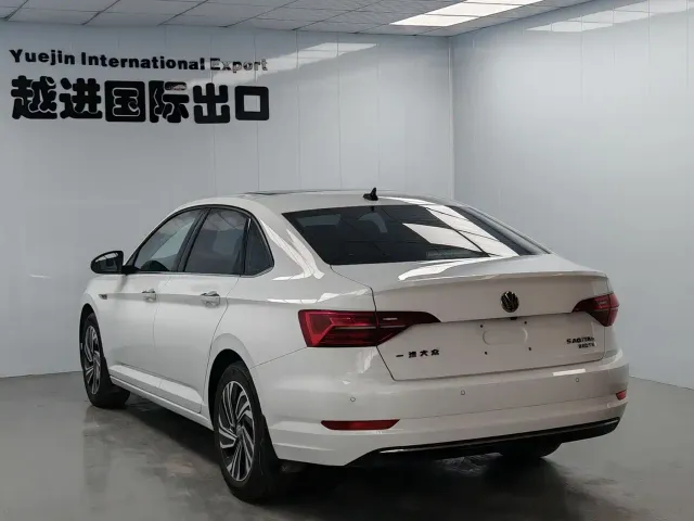 Volkswagen Sagitar — Фото автомобиля 8