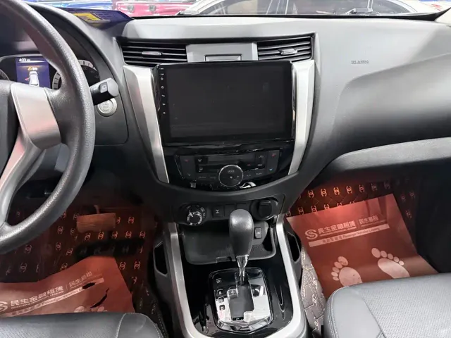 Nissan Terra — Фото автомобиля 11