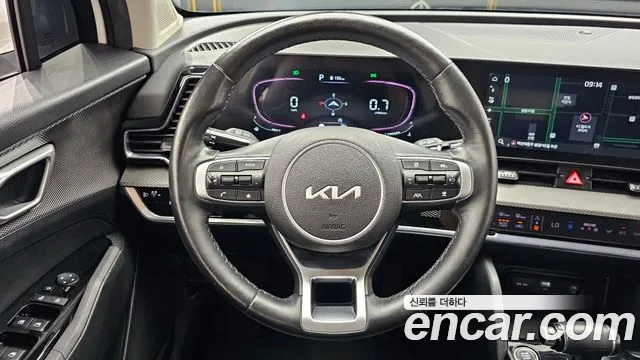 Kia Sportage Sportage 5-е поколение Бензин 1.6 турбо 2WD — Фото автомобиля 13