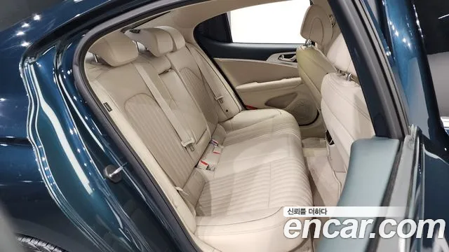 Genesis G70 Новый G70 Бензин 2.5T 4WD — Фото автомобиля 12
