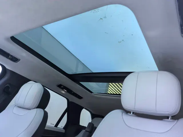 Land Rover Range Rover Sport — Фото автомобиля 14