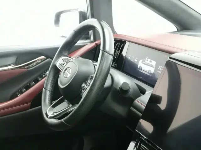 GAC Trumpchi M8 — Фото автомобиля 22