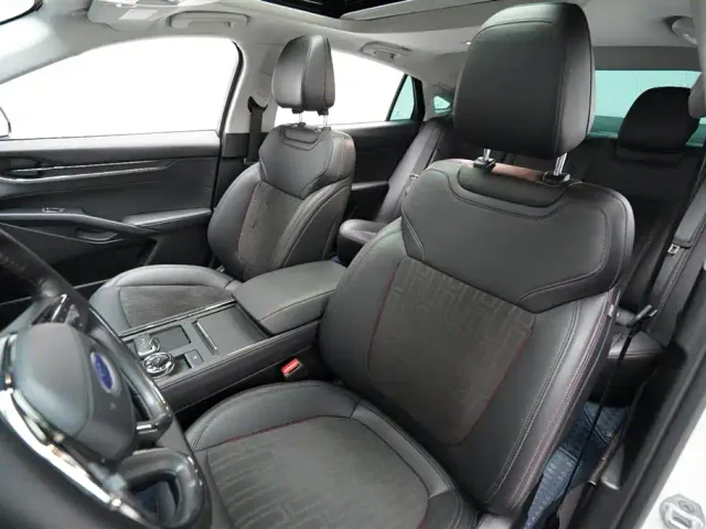 Ford Mondeo — Фото автомобиля 4