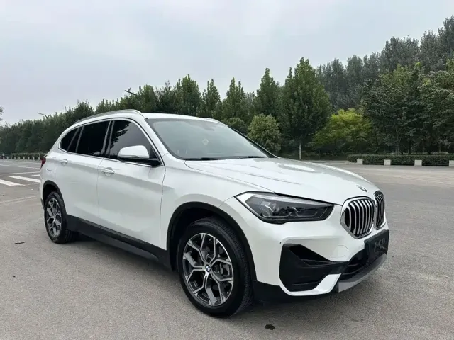 BMW X1 — Фото автомобиля 3