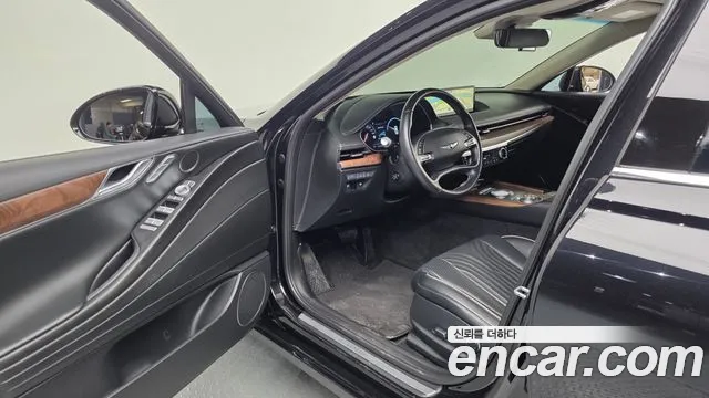 Genesis G80 Бензин 3.5 турбо AWD — Фото автомобиля 10