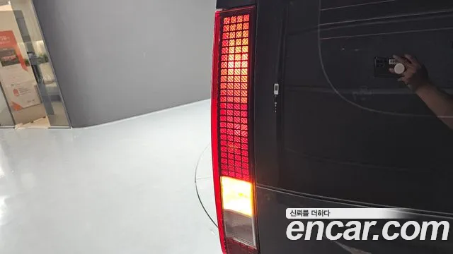 Hyundai Staria — Фото автомобиля 8
