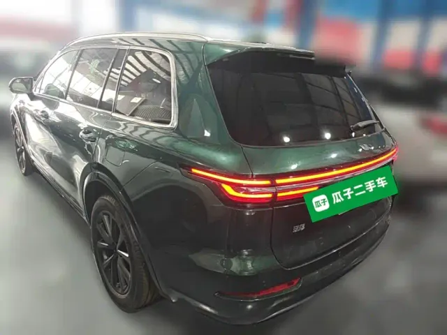 Li Auto ONE — Фото автомобиля 6
