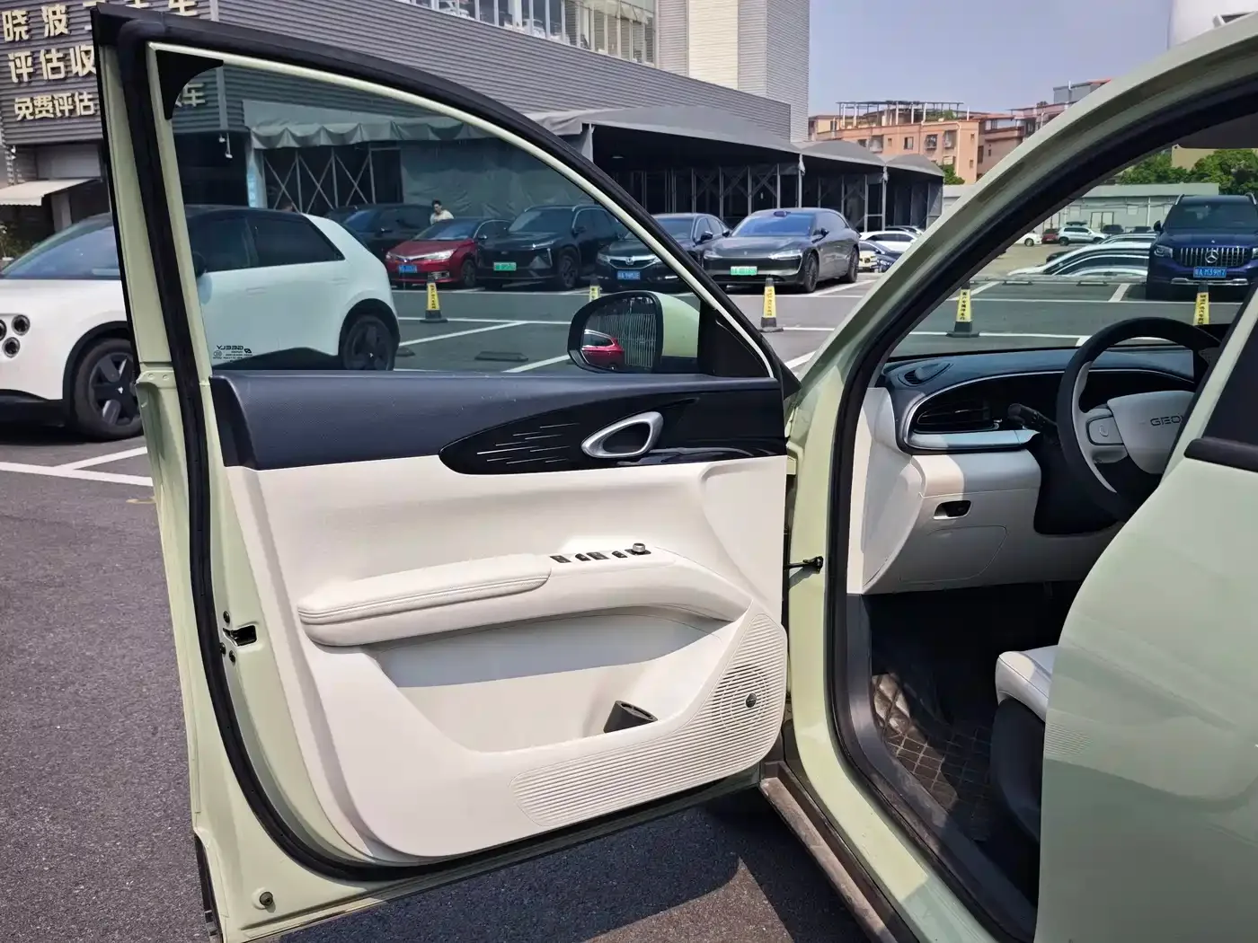 Geely Galaxy Starry Wish 2025 310km Dream Edition — Фото автомобиля 10