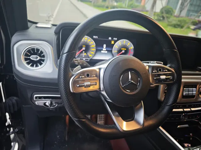 Mercedes-Benz G-Class — Фото автомобиля 7