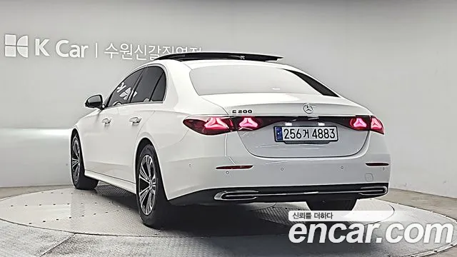 Mercedes-Benz E-Class W214 — Фото автомобиля 2