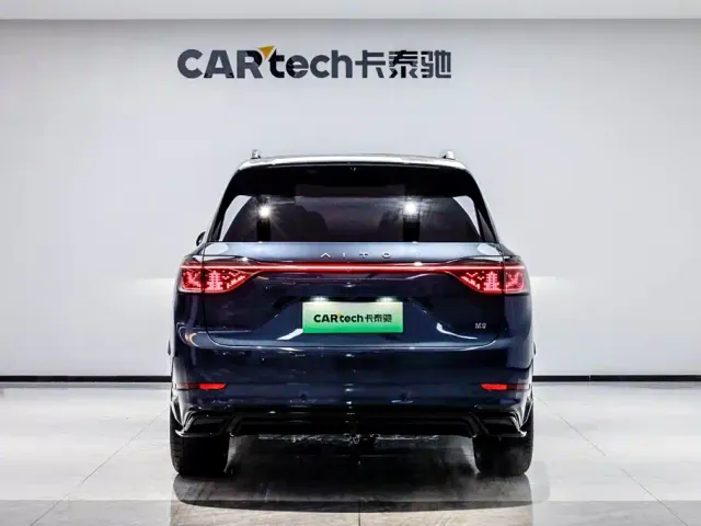 AITO Wenjie AITO M9 2024 Extended Range Ultra 42kWh 6-Seater — Фото автомобиля 5