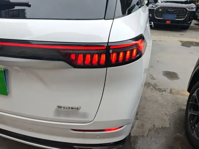 Chery Tiggo 9 — Фото автомобиля 7