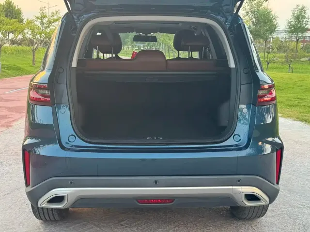 Geely Emgrand X6 2021 Model PRO 1.4T Automatic Premium — Фото автомобиля 7