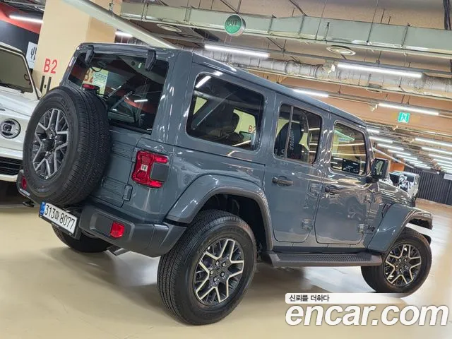 Jeep Wrangler JL — Фото автомобиля 2