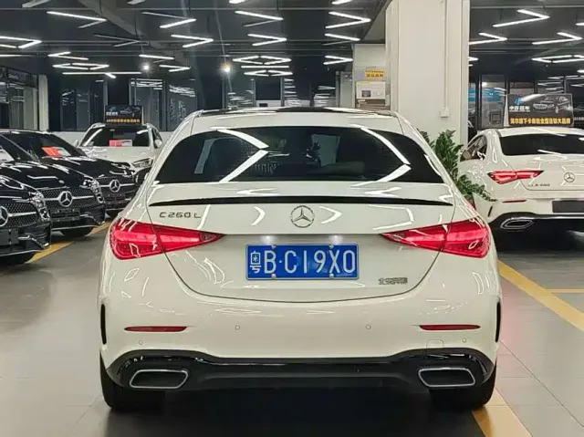 Mercedes-Benz C-Class — Фото автомобиля 3