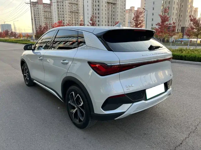 BYD Yuan PLUS — Фото автомобиля 5