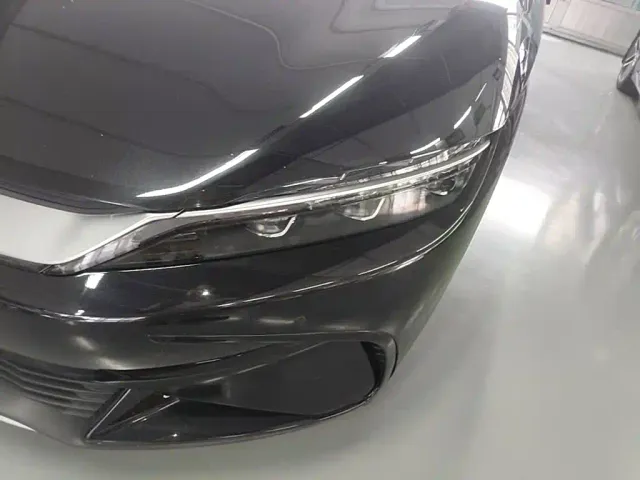 BYD Han — Фото автомобиля 23