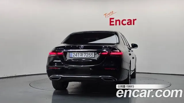 Mercedes-Benz E-Class W213 — Фото автомобиля 4