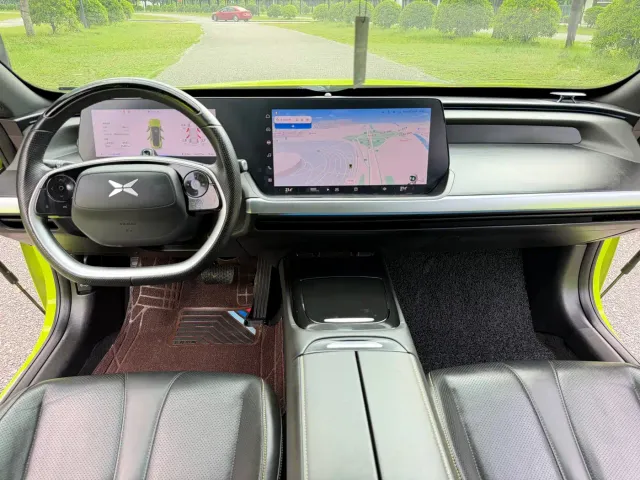 Xpeng P7 — Фото автомобиля 16