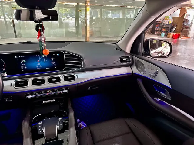 Mercedes-Benz GLE-Class — Фото автомобиля 9