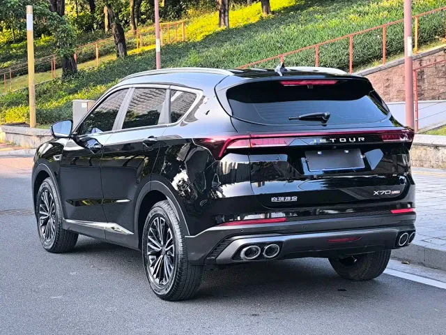 Jetour X70 Plus — Фото автомобиля 5