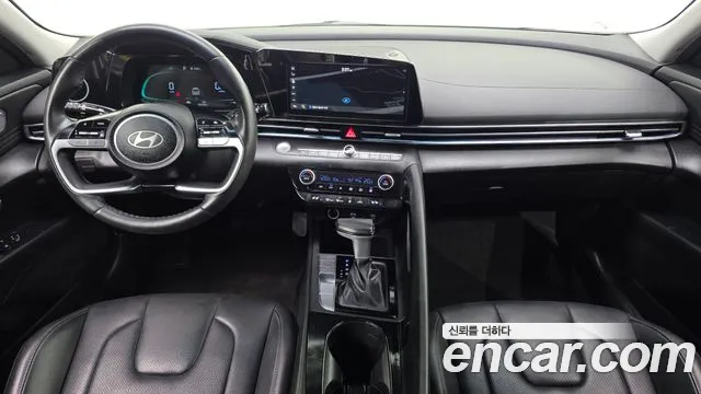 Hyundai Avante CN7 — Фото автомобиля 10