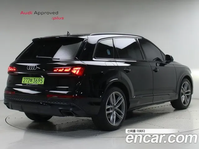 Audi Q7 55 TFSI quattro Premium — Фото автомобиля 2
