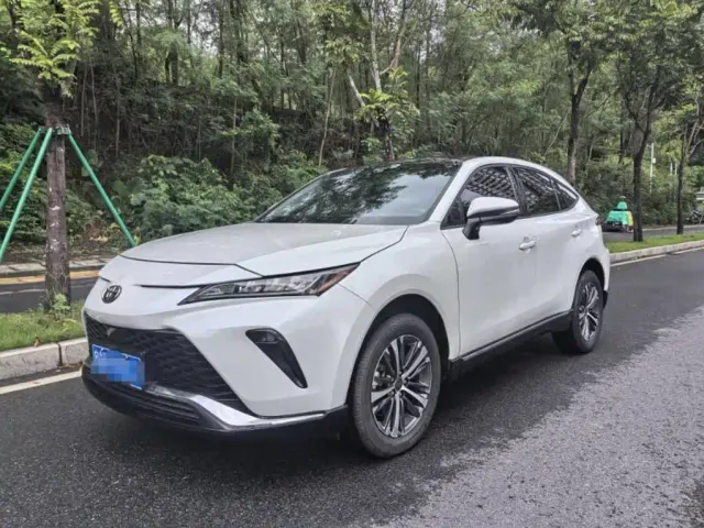 Фотография автомобиля — Toyota Venza