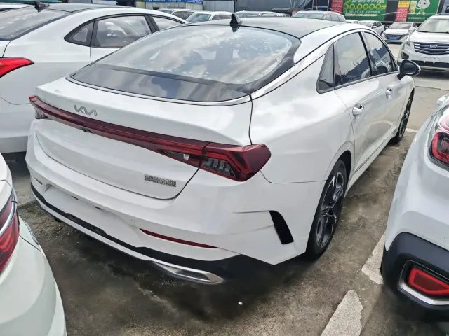 Hyundai Sonata — Фото автомобиля 11
