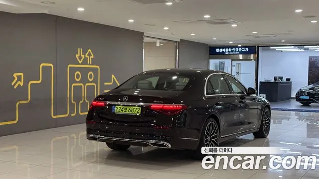 Mercedes-Benz S-Class — Фото автомобиля 4