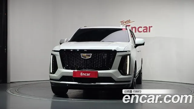 Cadillac Escalade Generation 5 — Фото автомобиля 3