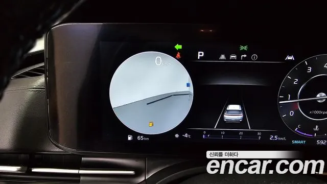 Kia Canival Carnival 4 поколение Бензин 11 мест Prestige — Фото автомобиля 18