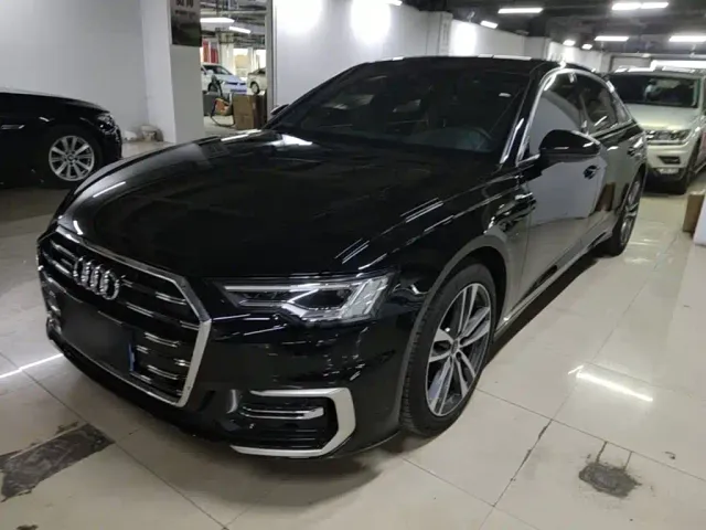 Фотография автомобиля — Audi A6L