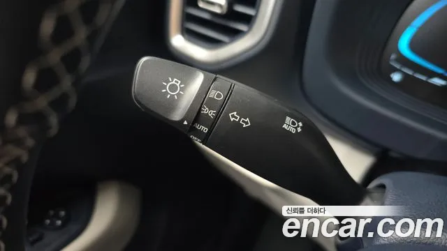 Hyundai Venue Venue 1.6 Smart — Фото автомобиля 17